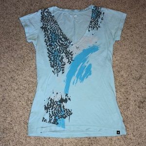 Hurley vneck shirt size M